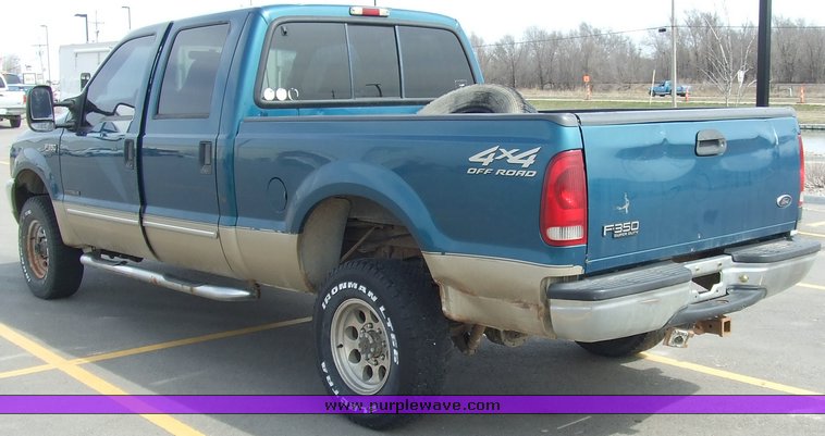 image for item 6667 2000 Ford F350 Super Duty