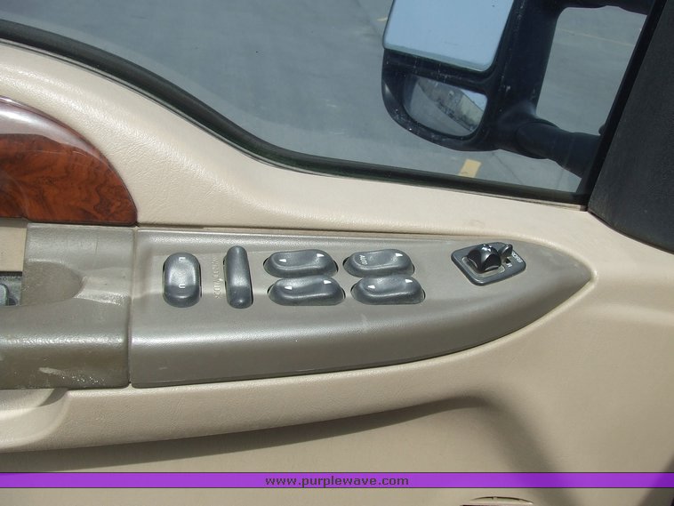 image for item 6667 2000 Ford F350 Super Duty