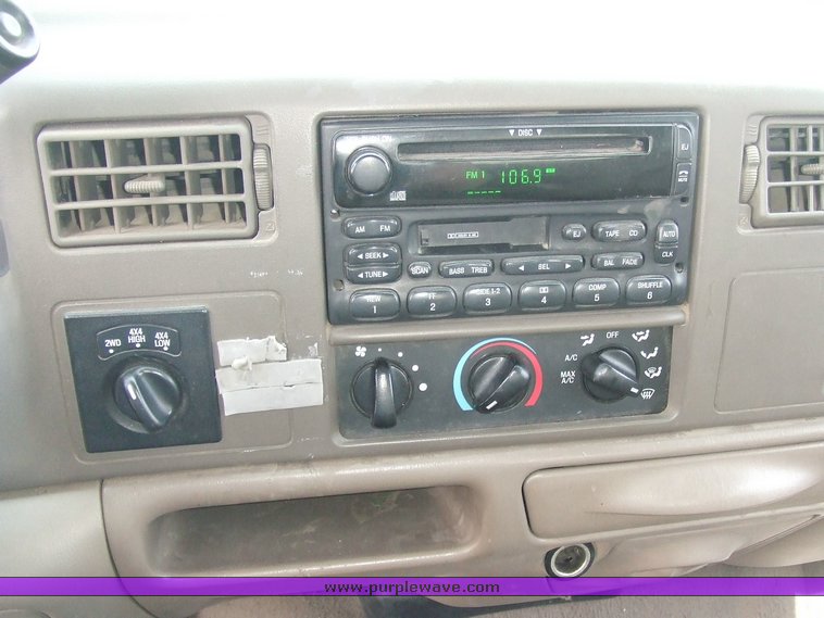 image for item 6667 2000 Ford F350 Super Duty