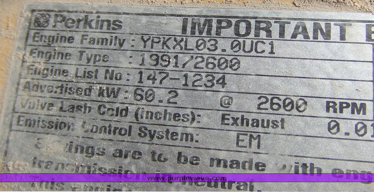 image for item 6668 2000 Caterpillar 246 skid steer