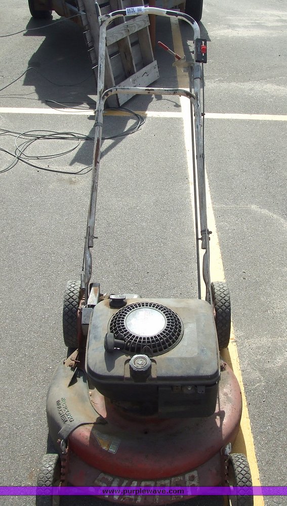 image for item 6676 Snapper self propelled mulching push mower