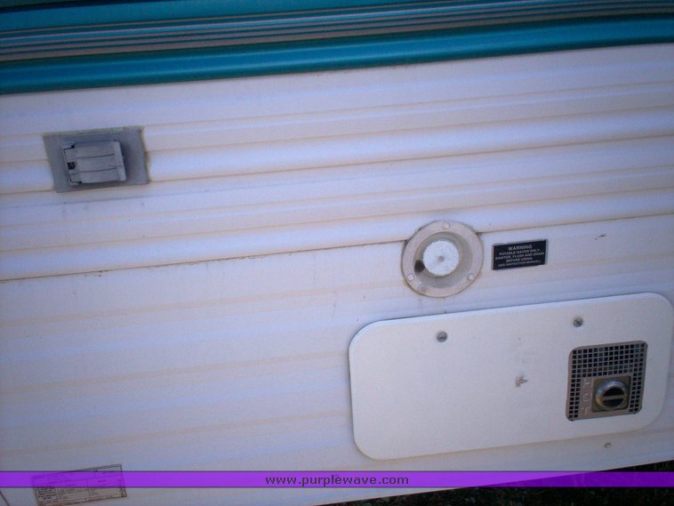 image for item 6713 1996 Aristocrat gooseneck camper