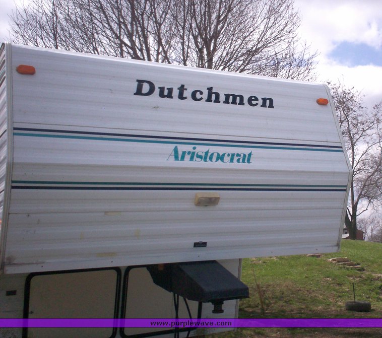 image for item 6713 1996 Aristocrat gooseneck camper