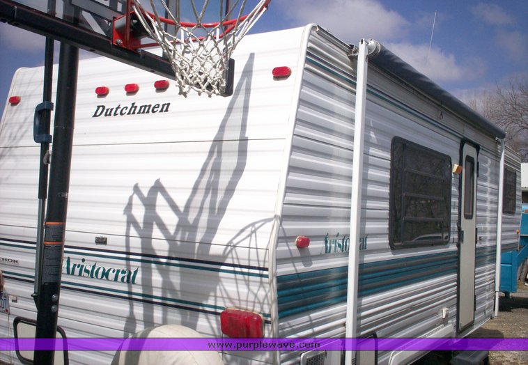 image for item 6713 1996 Aristocrat gooseneck camper