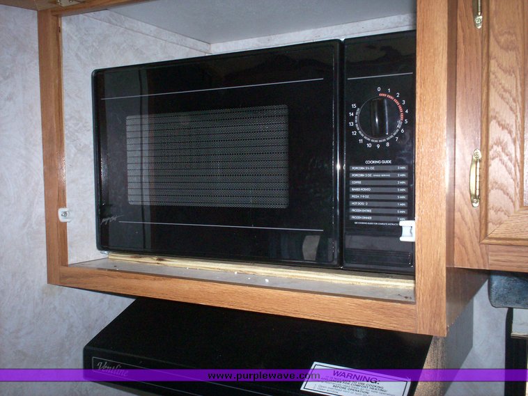 image for item 6713 1996 Aristocrat gooseneck camper