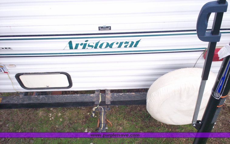 image for item 6713 1996 Aristocrat gooseneck camper