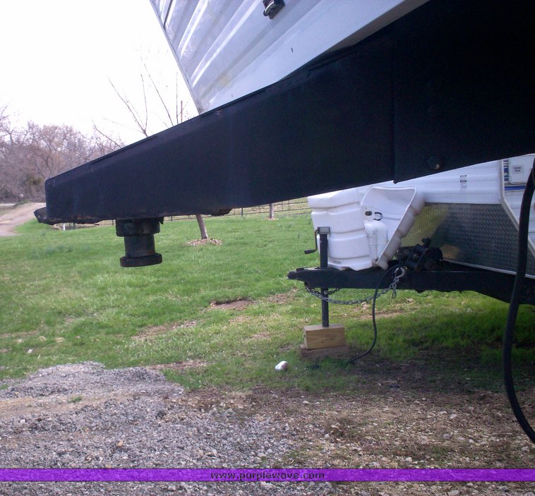 image for item 6713 1996 Aristocrat gooseneck camper