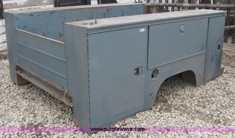 image for item 6767 Knapheide utility box bed
