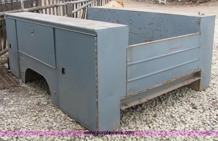 image for item 6767 Knapheide utility box bed