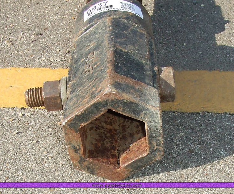 image for item 6837 Skid steer auger attachment