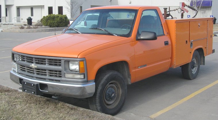 image for item 7802 1997 Chevrolet C2500 pickup with Knapheide bed
