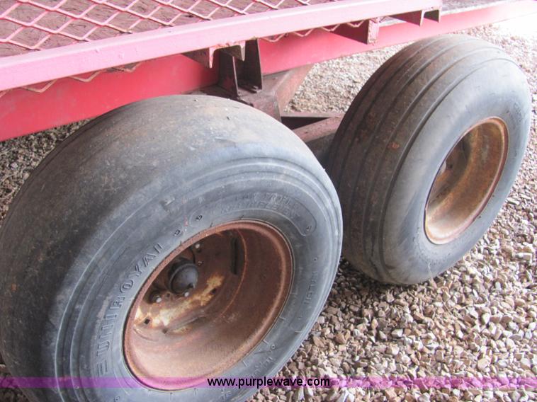 image for item 3576 Feed wagon