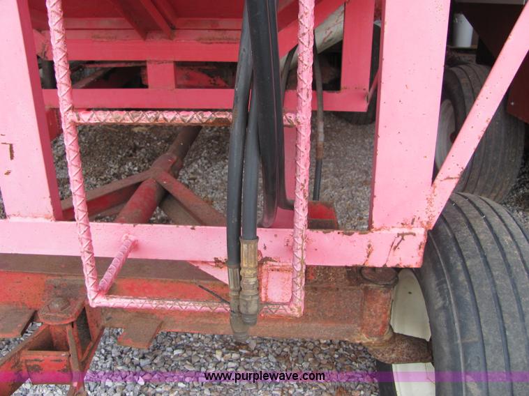 image for item 3576 Feed wagon