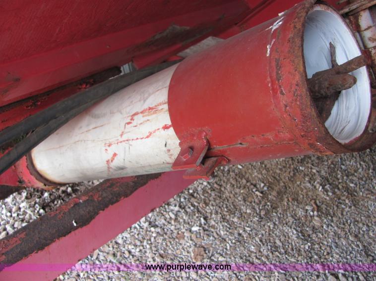 image for item 3576 Feed wagon