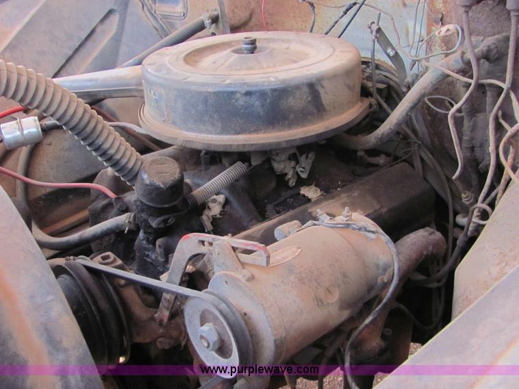 image for item 3579 1960 Chevrolet Viking 60 grain truck