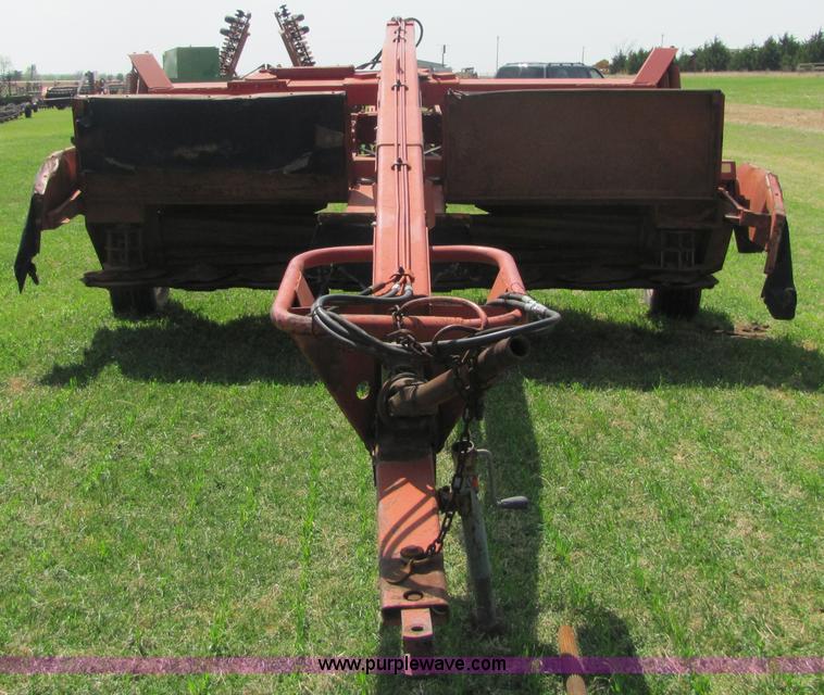 image for item 3581 1995 Case 8312T 12' swather diskbine