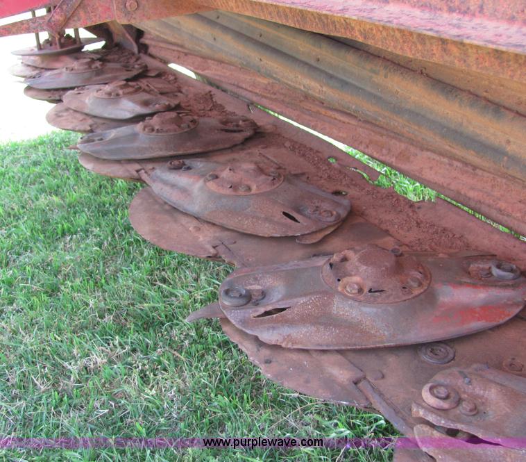 image for item 3581 1995 Case 8312T 12' swather diskbine