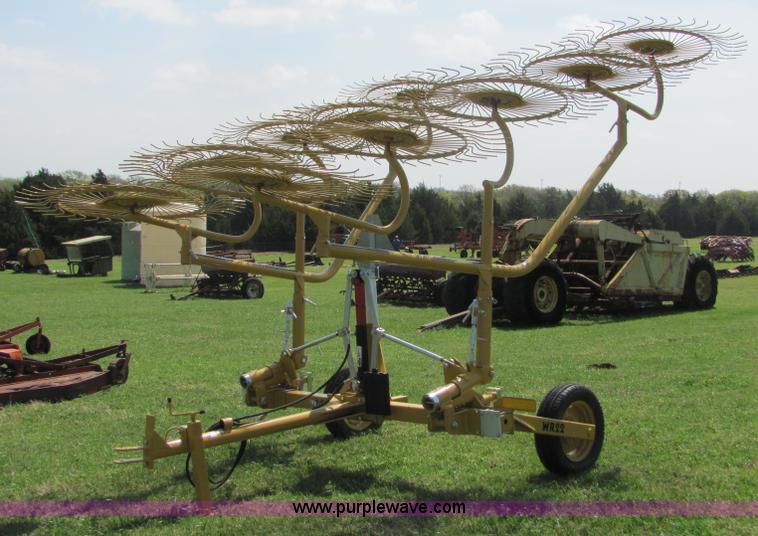 image for item 3584 2009 Vermeer WR22 wheel rake