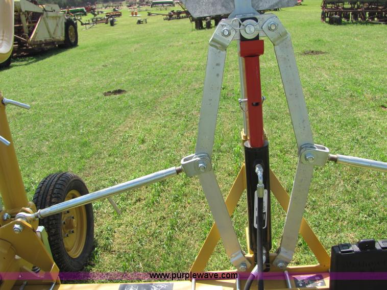 image for item 3584 2009 Vermeer WR22 wheel rake