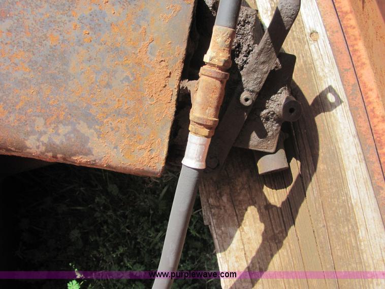 image for item 3590 Grain bed