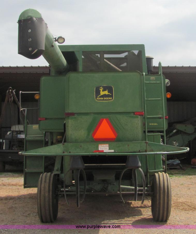 image for item 3607 John Deere Turbo 6620 combine