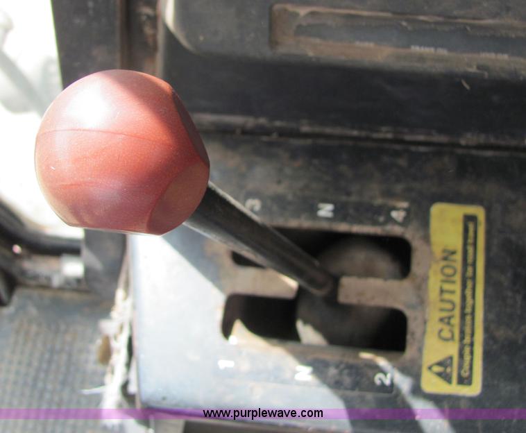 image for item 3607 John Deere Turbo 6620 combine