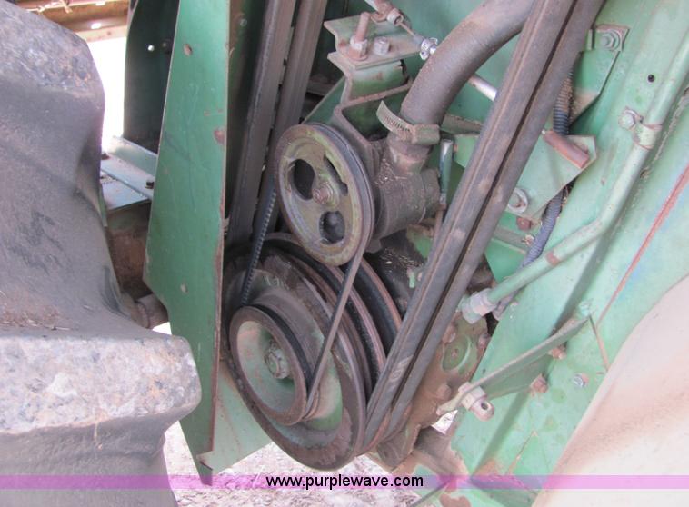 image for item 3607 John Deere Turbo 6620 combine