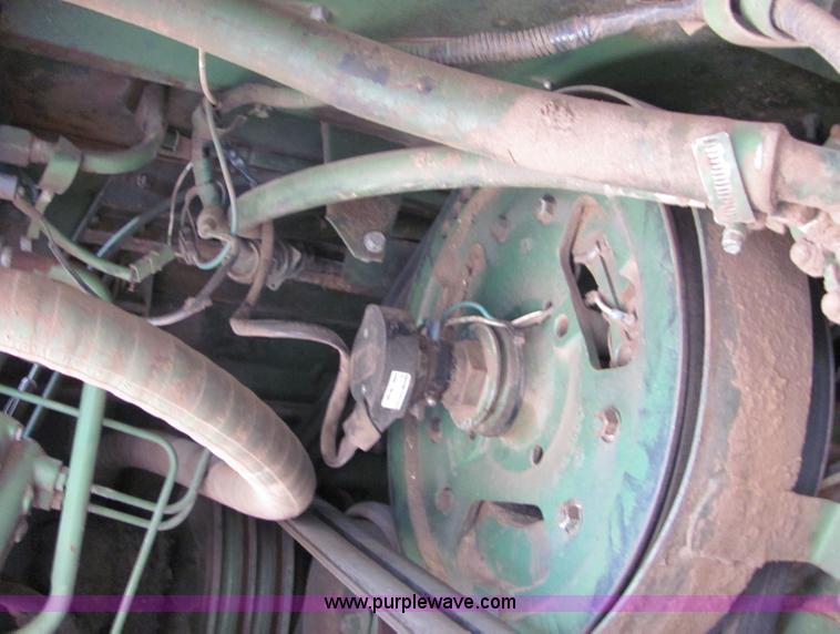 image for item 3607 John Deere Turbo 6620 combine