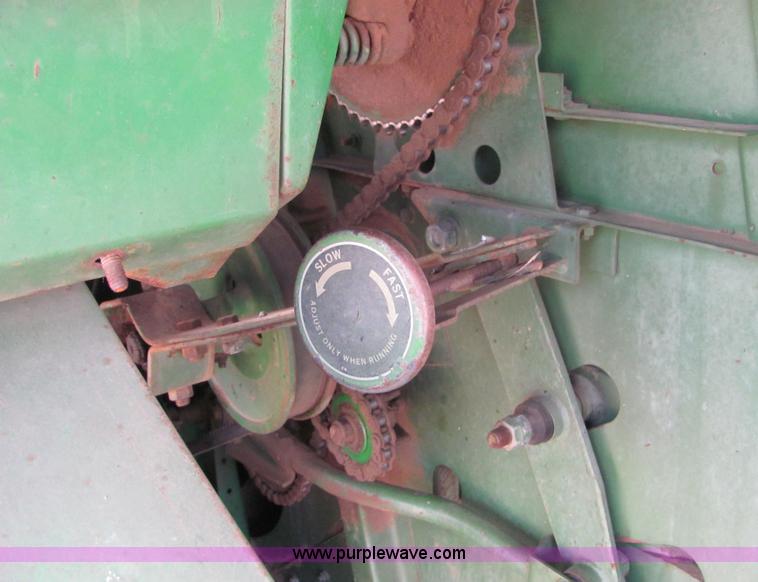 image for item 3607 John Deere Turbo 6620 combine