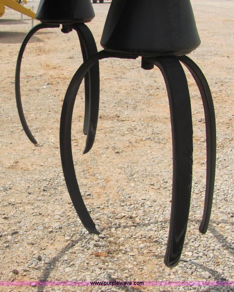 image for item 3607 John Deere Turbo 6620 combine