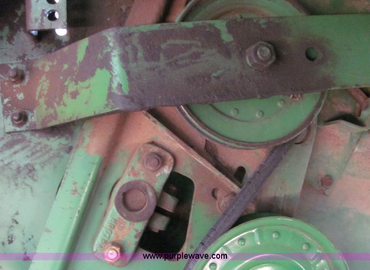 image for item 3608 John Deere 222 rigid platform