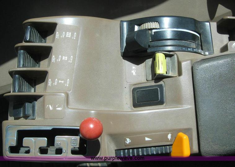 image for item 6169 1995 John Deere 8300 MFWD tractor