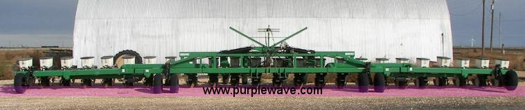 image for item 6171 24-row Kinzie planter on Moore-Built stack fold bar