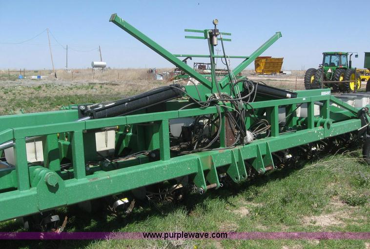 image for item 6171 24-row Kinzie planter on Moore-Built stack fold bar