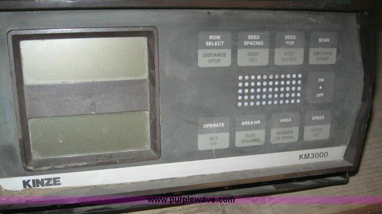 image for item 6171 24-row Kinzie planter on Moore-Built stack fold bar