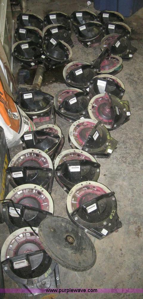 image for item 6171 24-row Kinzie planter on Moore-Built stack fold bar