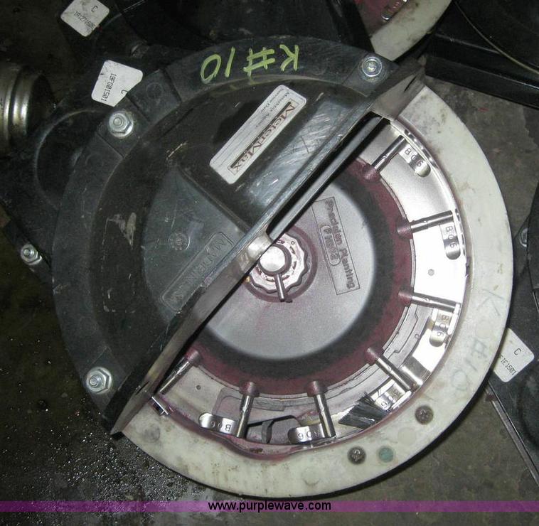 image for item 6171 24-row Kinzie planter on Moore-Built stack fold bar