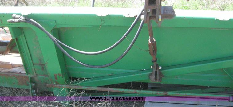 image for item 6172 John Deere 1243 12-row corn header