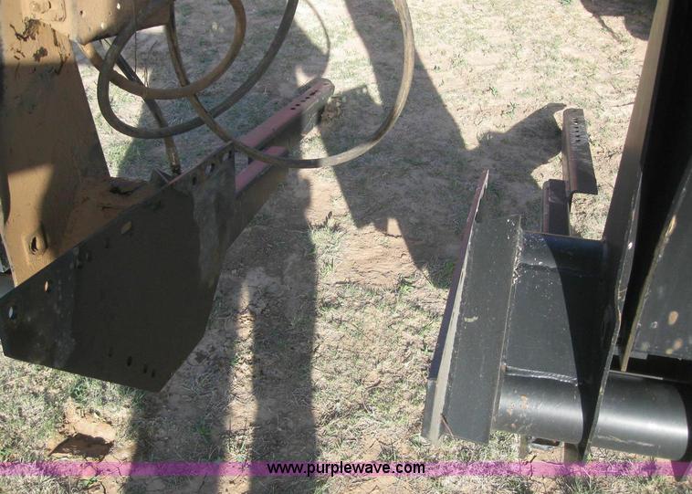 image for item 6175 Farm Hand 882 loader