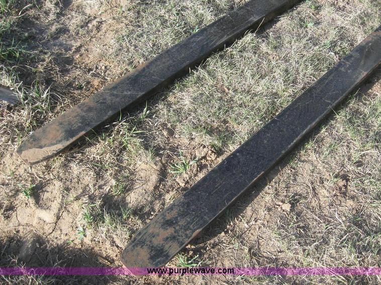 image for item 6176 Farm Hand quick attach forks