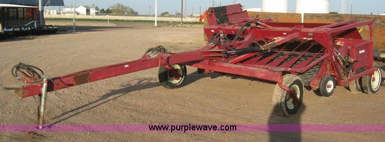 image for item 6180 Rowse windrow fluffer/merger