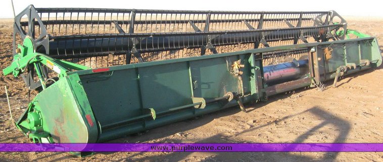 image for item 6181 John Deere 930R platform header