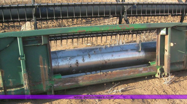 image for item 6181 John Deere 930R platform header