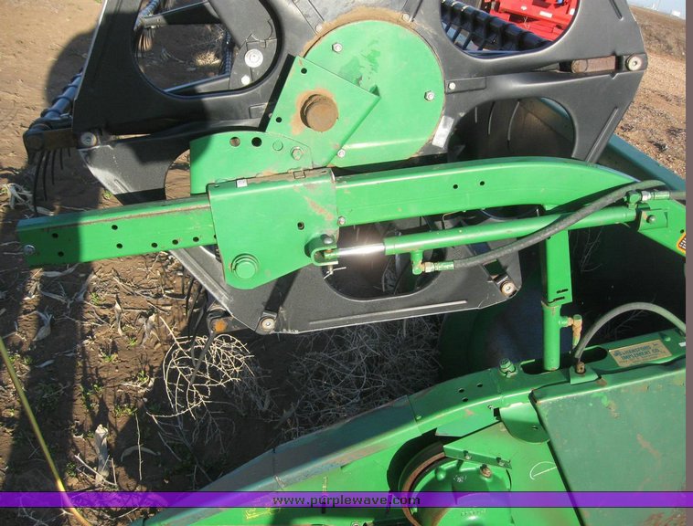 image for item 6181 John Deere 930R platform header
