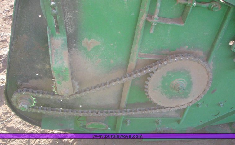 image for item 6181 John Deere 930R platform header