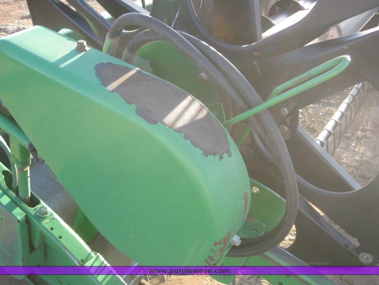 image for item 6181 John Deere 930R platform header