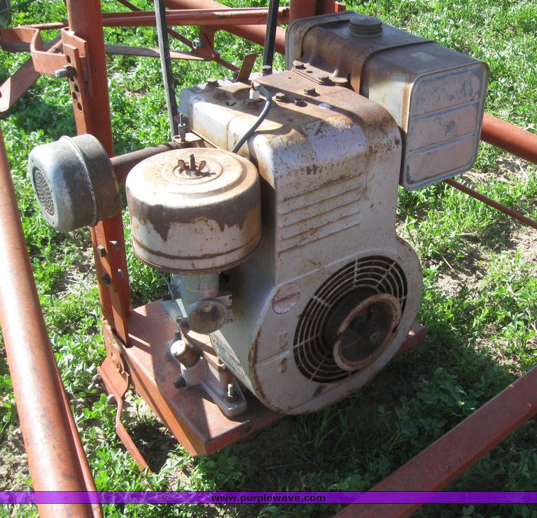 image for item 6242 Westfield 25' auger