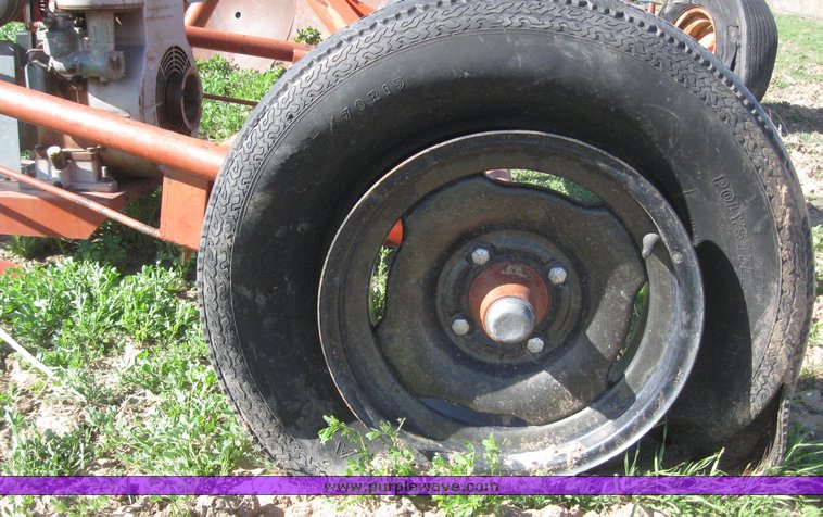 image for item 6242 Westfield 25' auger