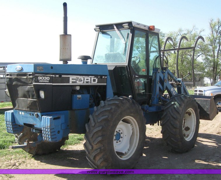 image for item 6243 1992 Ford 9030-92 bi-directional tractor