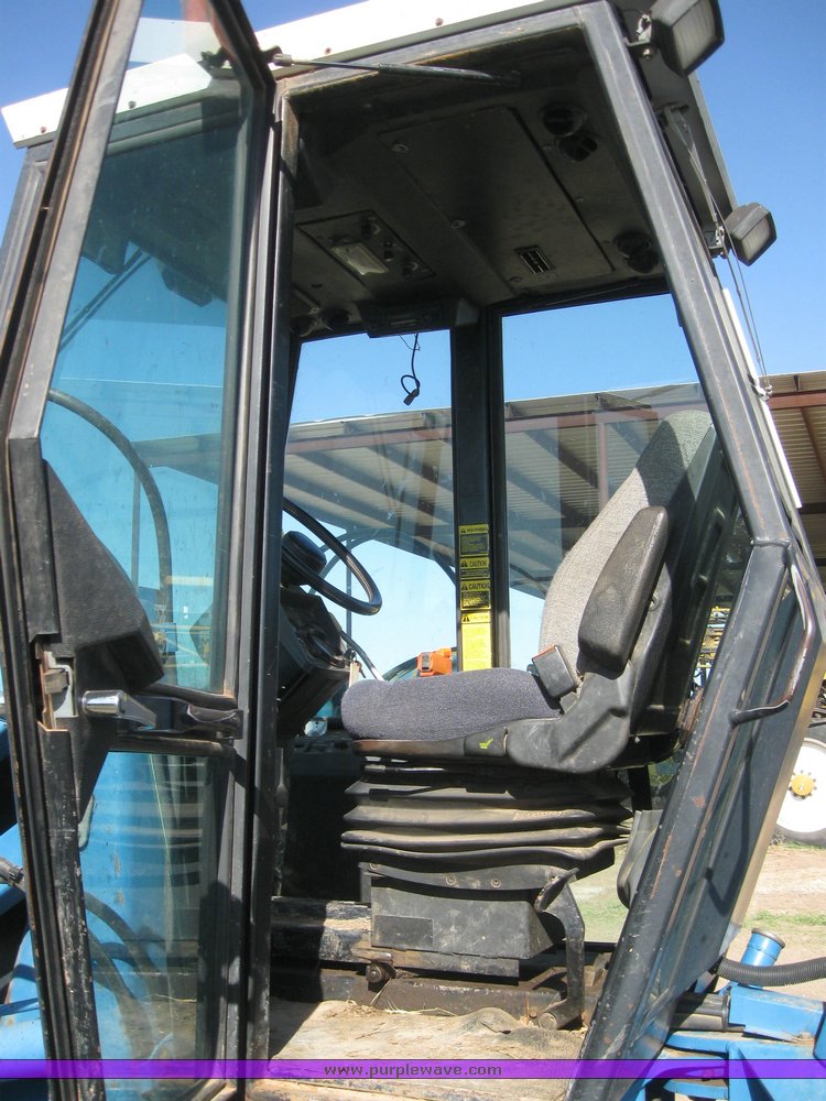 image for item 6243 1992 Ford 9030-92 bi-directional tractor